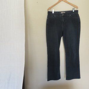 Levi's 525 Perfect Waist Dark Wash Jeans Size 16